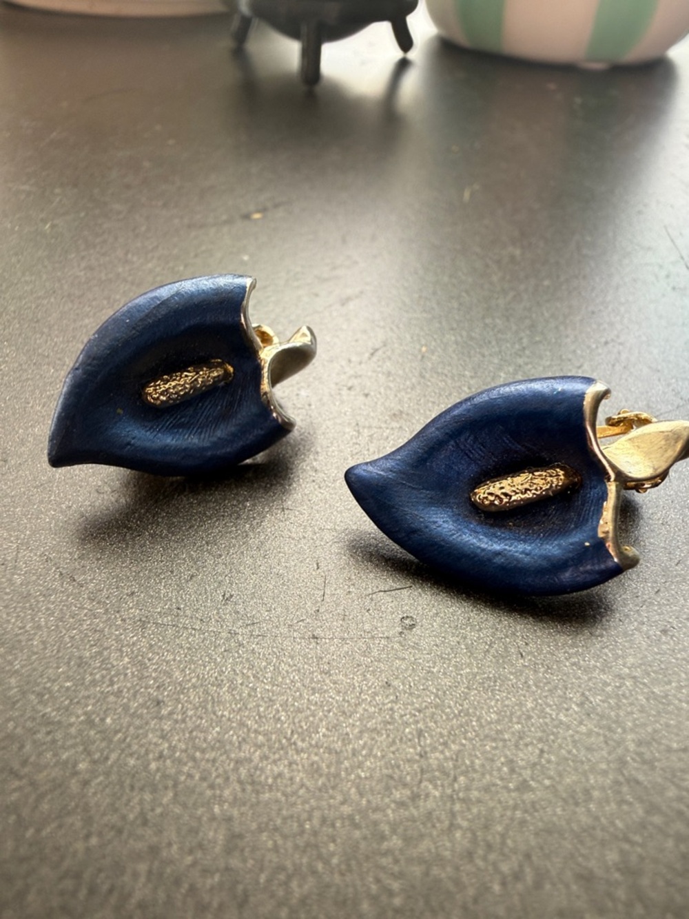Vintage Navy Blue Leaf-Shaped Clip-On Earrings